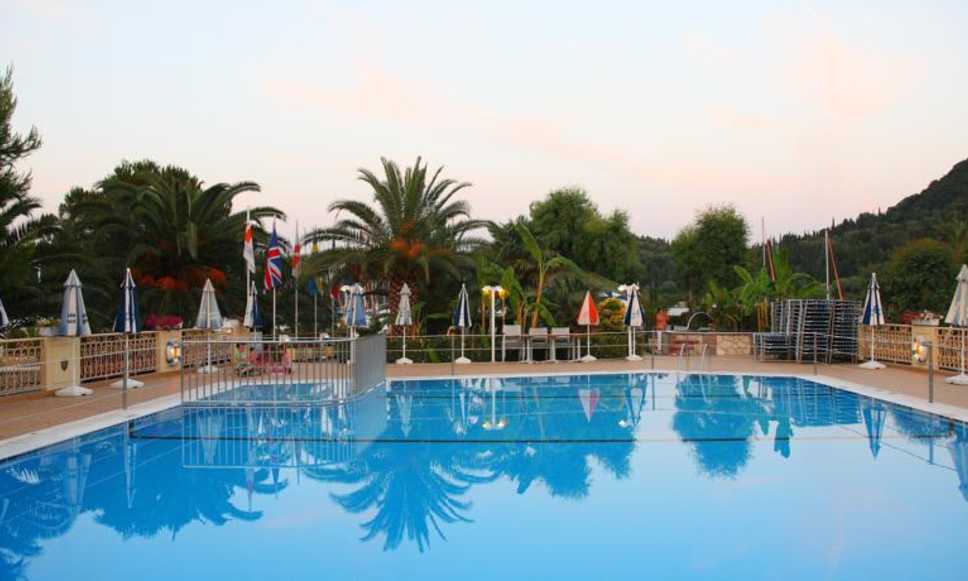 santorini-resort-holidays